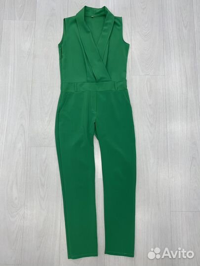 Комбинезон женский вечерний 44