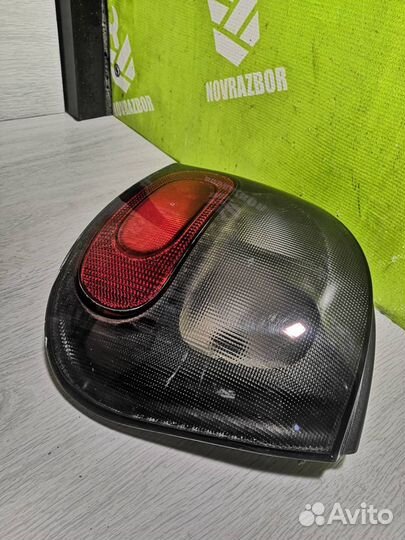 Фонарь задний правый Рено Сценик
