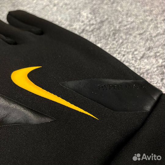 Перчатки Nike Hyperwarm оптом