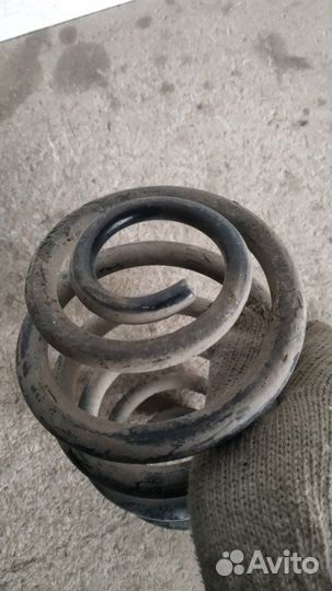 Пружина задняя Renault Symbol 1998-2008