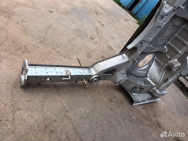 Задняя часть кузова.лонжероны.hyundai creta