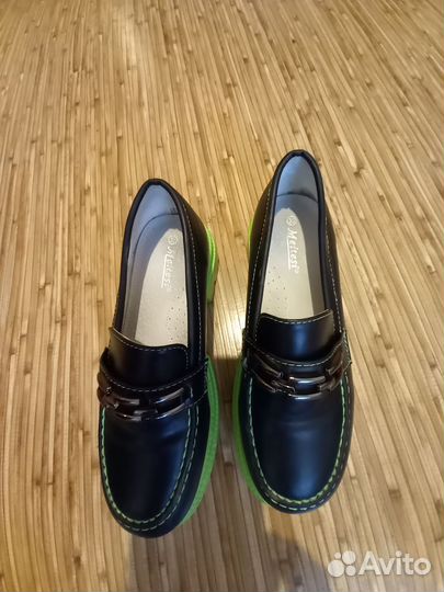 Обувь на девочку