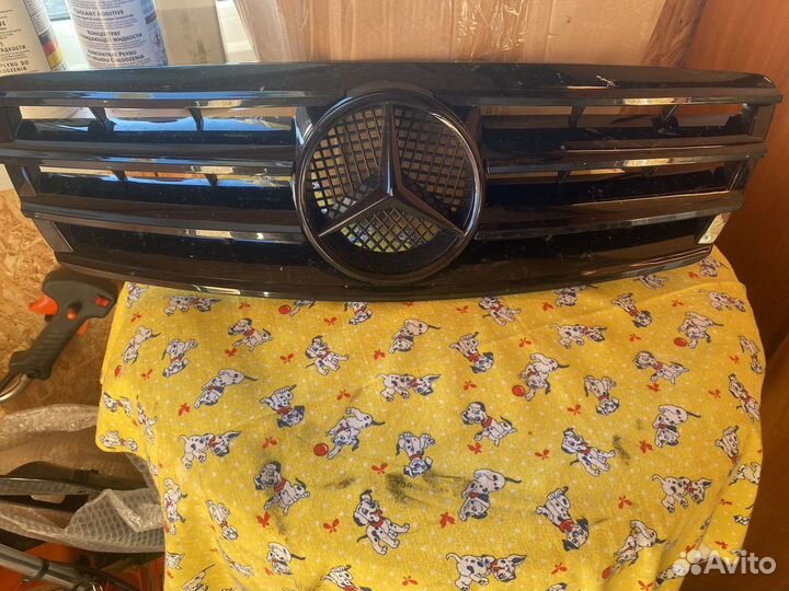 Решетка радиатора w203