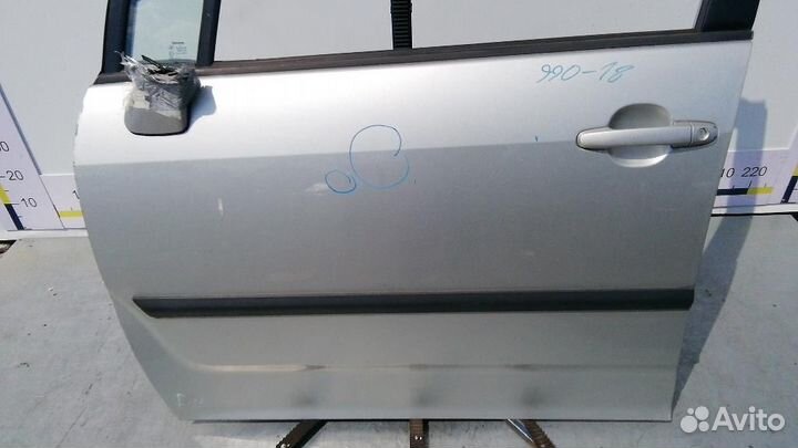 Дверь передняя левая Toyota Corolla Verso