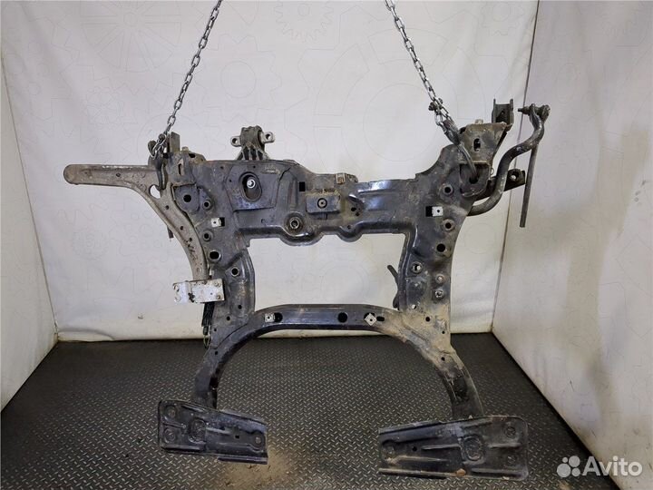 Балка подвески передняя Mercedes A W176, 2018