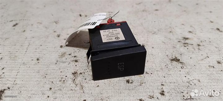 Кнопка еsр volkswagen Passat B5+ 00-05г