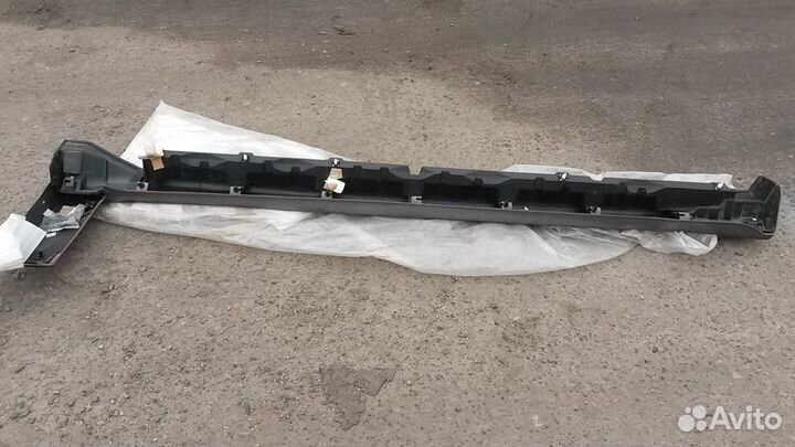 Дверь левая outlander 1