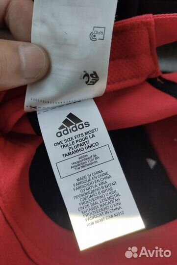 Бейсболка Адидас манчестер юнайтед