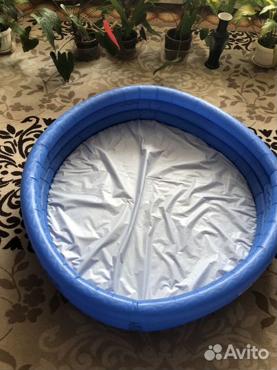 Бассейн надувной