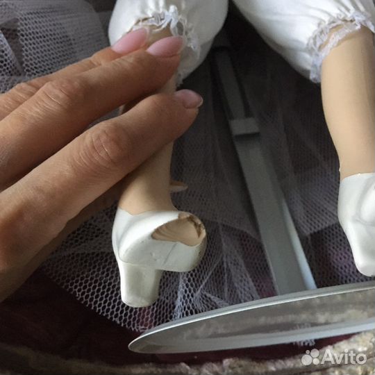 Обе коллекционные фарфоровые куклы (43 см и 55см)