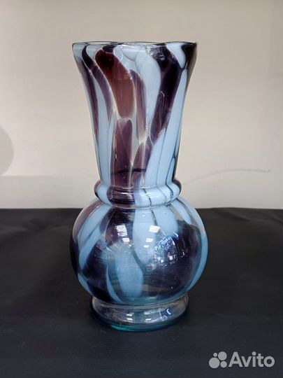 Ваза Красный май цветное стекло 19 см