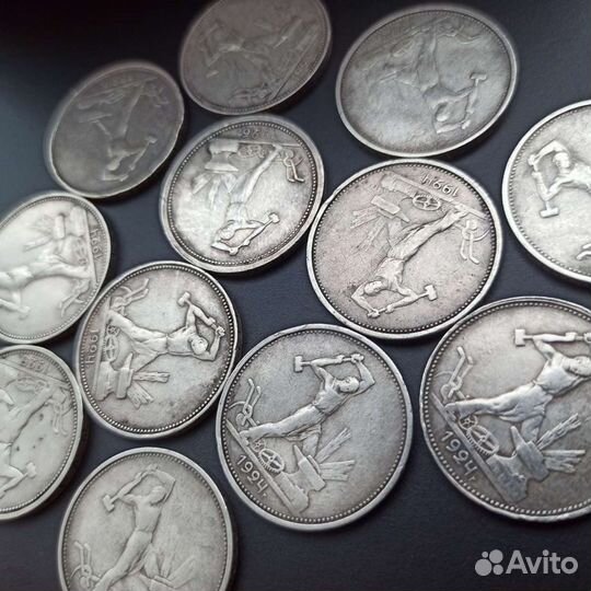 Серебряные монеты полтинник (50 копеек) 1924-1925