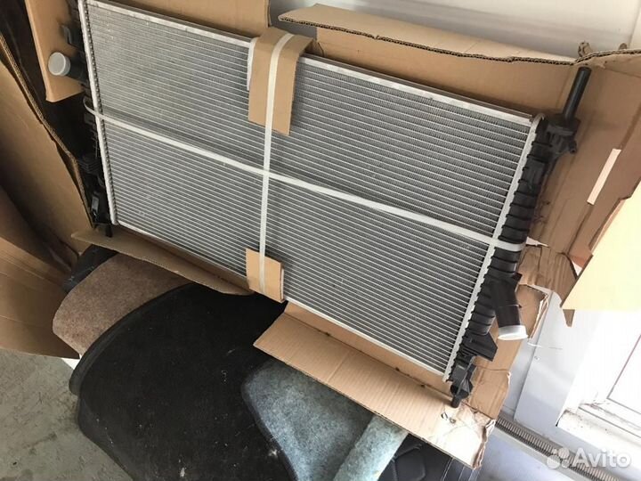 Радиатор охлаждения форд транзит кастум 2017 г