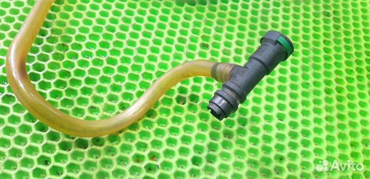 Трубка топливная Renault Megane 3