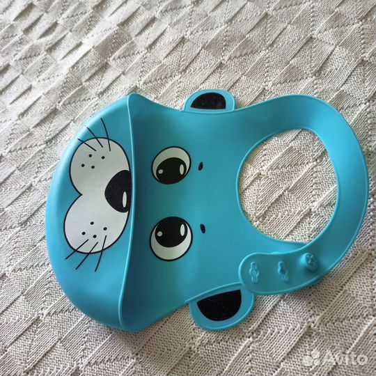 Нагрудник силиконовый