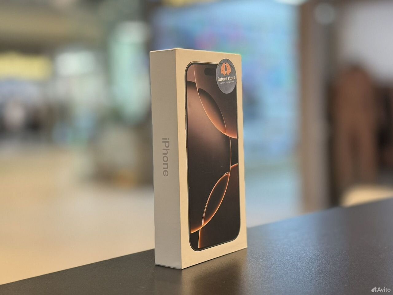 iPhone 16 Pro, 256 ГБ, eSIM