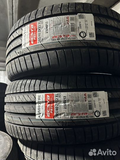 Kumho Ecsta PS71 285/40 R22 110Y