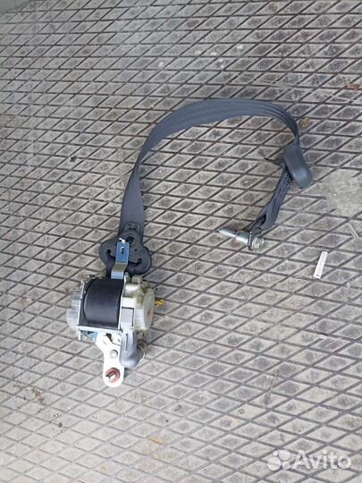 Ремень безопасности правый SsangYong Kyron 05-14г