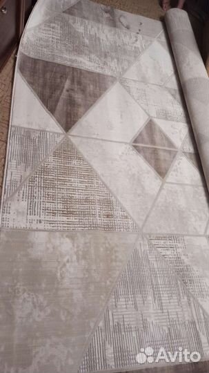 Ковер новый размер-3х4,5, пр-во Турция