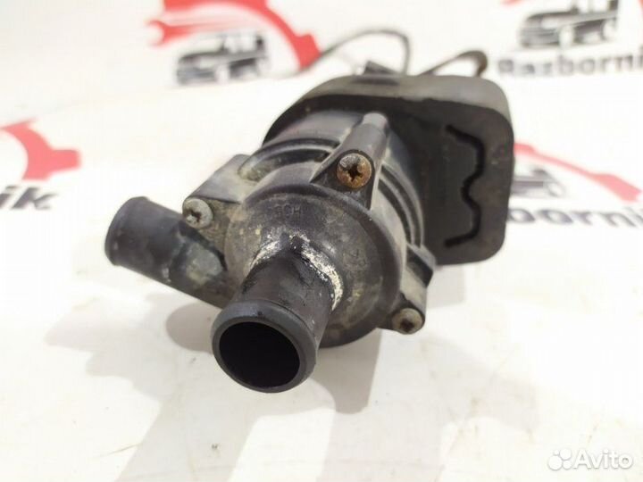 Помпа печки Mercedes Vito W639 2.1D 2006