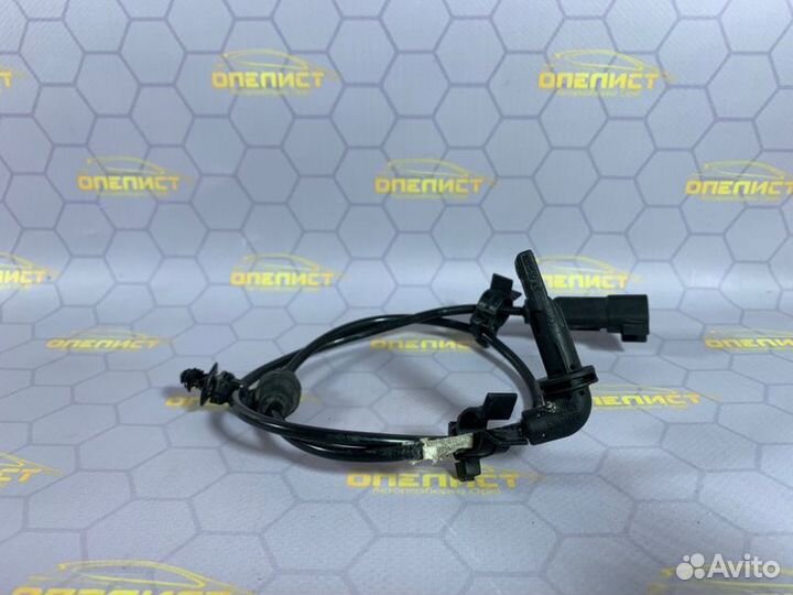 Датчик абс задний Opel Astra J