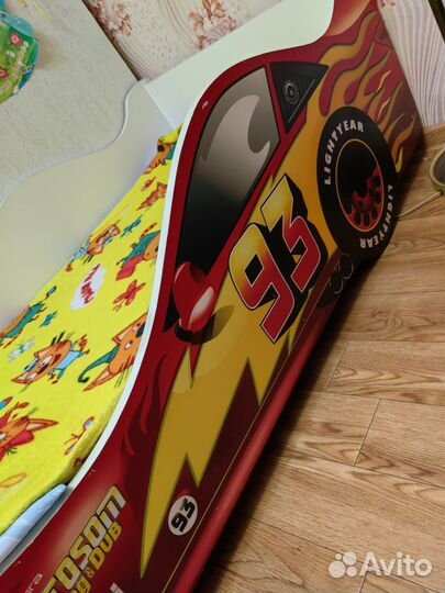 Кровать машина