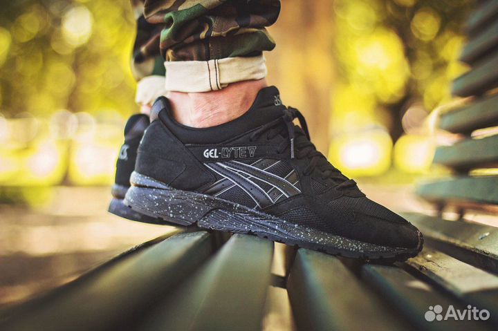 Asics gel lyte v black white speckle best sale