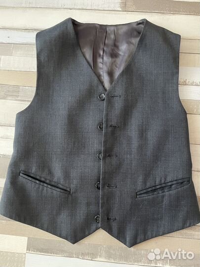 Школьная форма для мальчика 128 серая