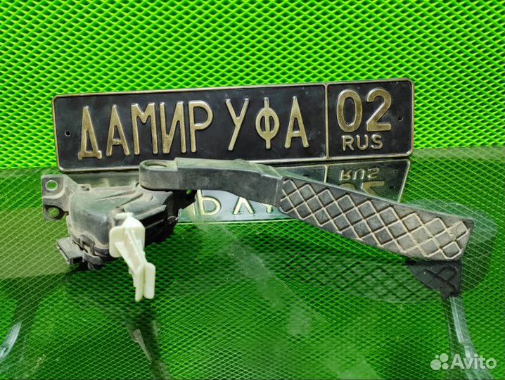 Педаль газа Volkswagen Touareg