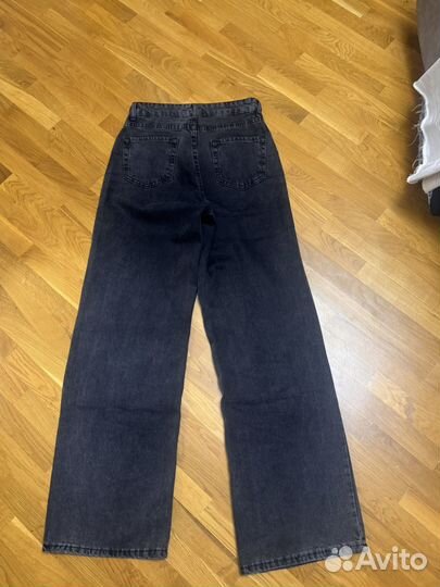 Джинсы клеш