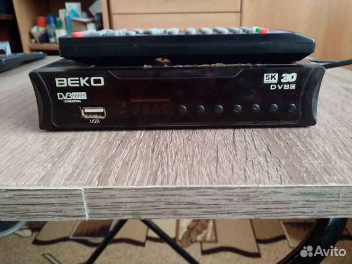 Цифровая тв приставка beko DVB 9999