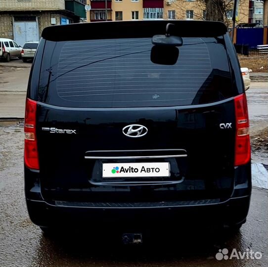 Hyundai Grand Starex 2.5 AT, 2009, 240 000 км