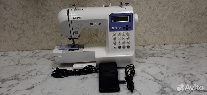 Швейная машина Brother Innovis 50