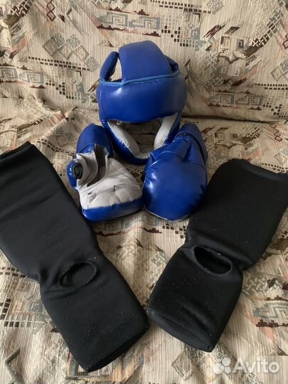 Шлем, перчатки, защита голени джиу-джицу