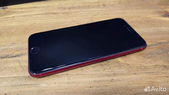 iPhone SE (2020), 64 ГБ