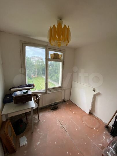 3-к. квартира, 42 м², 5/5 эт.