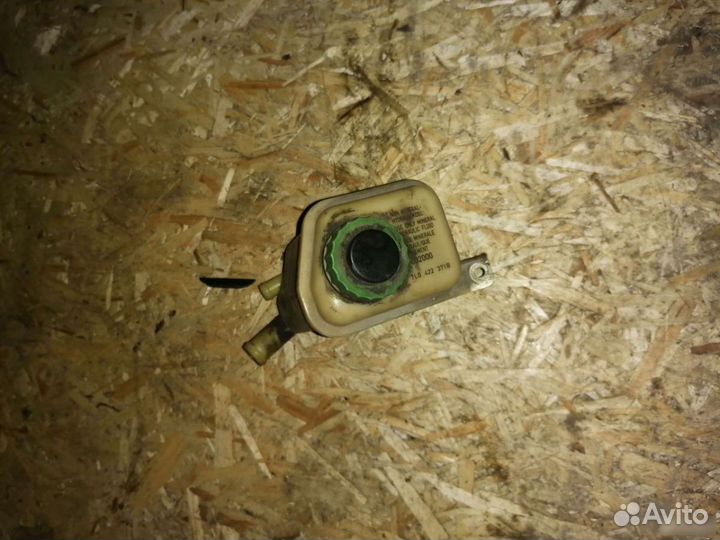 Бачок гур Фольксваген Тоурег