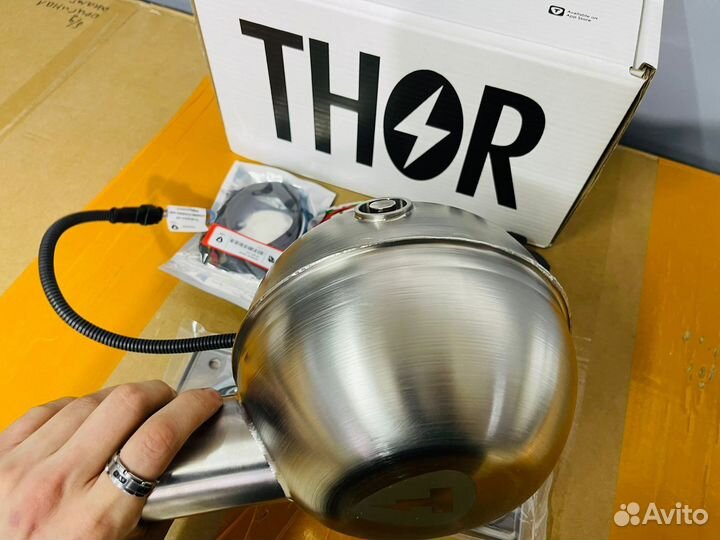 Один динамик thor на Mercedes