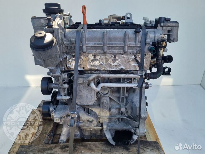 Двигатель BLP Volkswagen Golf Touran 1.6