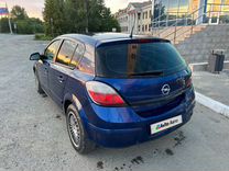Opel Astra 1.6 MT, 2007, битый, 167 000 км, с пробегом, цена 250 000 руб.
