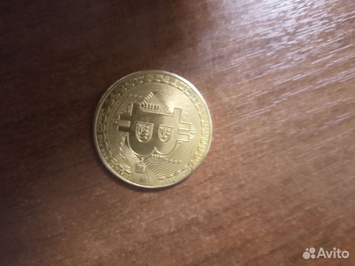 Монета биткоин