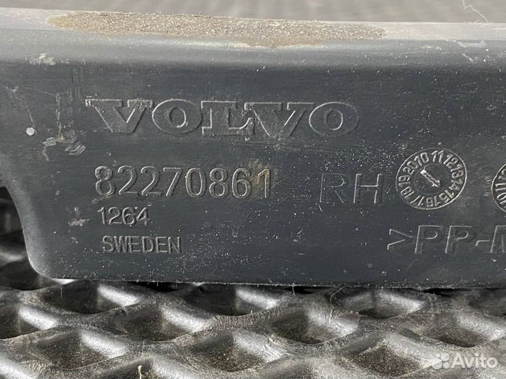 Накладка порога Volvo FH4 82270861