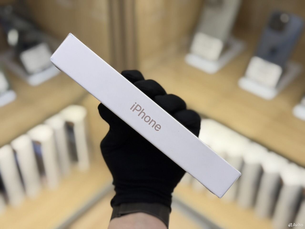 iPhone 16 Pro, 256 ГБ, SIM + eSIM