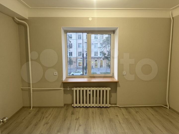 3-к. квартира, 74,1 м², 2/4 эт.