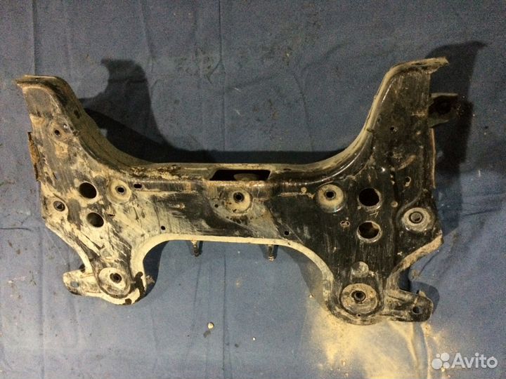 Подрамник передний Chevrolet Cobalt