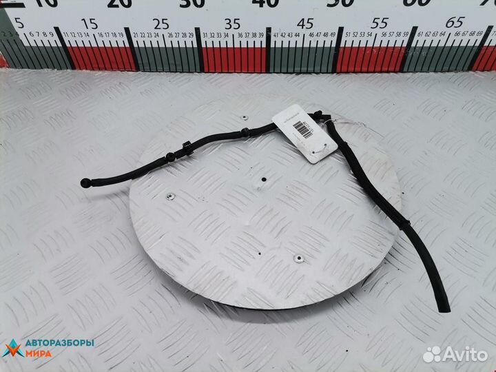 Трубка обратки форсунок Peugeot 807 2004