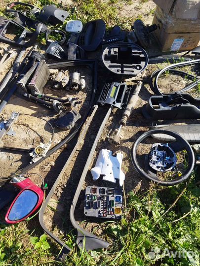 Запчасти на Citroen c4 купе