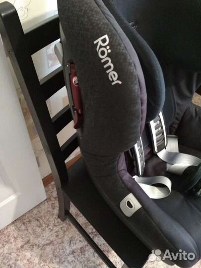 Продам детское кресло Romer King Universal 9-18 кг