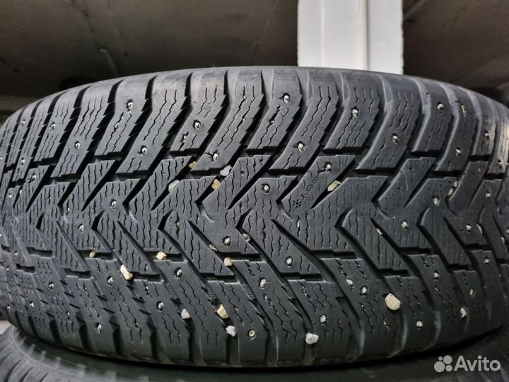 Nokian Tyres Hakkapeliitta 8 SUV 275/55 R20