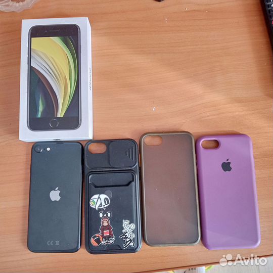 Телефон iPhone SE 2020 (2)